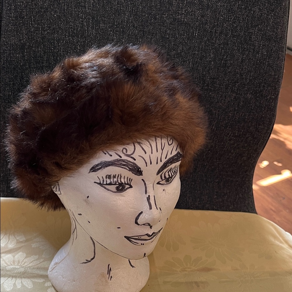 Preston & York Elegant Brown Fur Hair Accessory